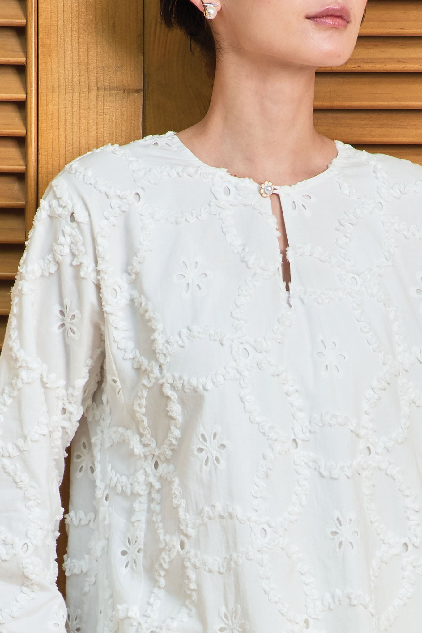 SENSE Classic Kurung in White