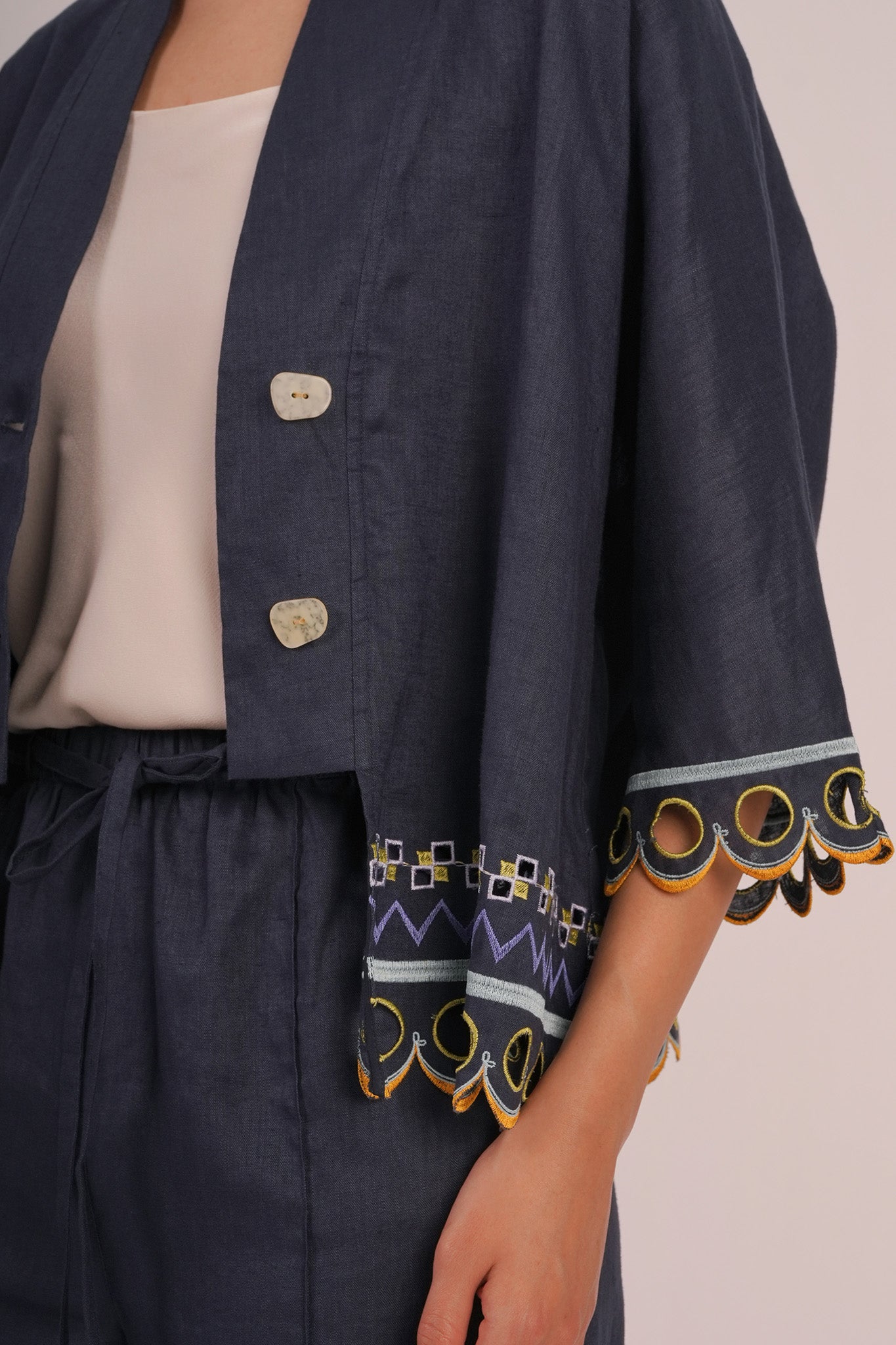 WANDER Kimono in Colombo