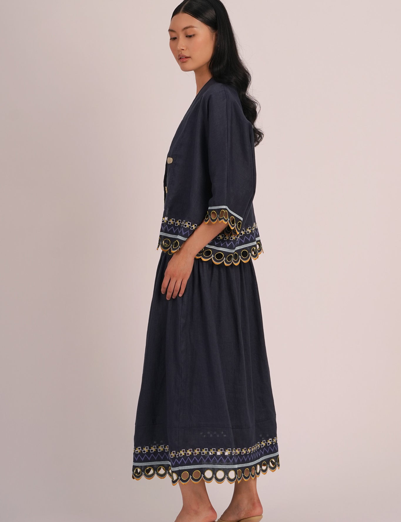 COLOMBO-SKIRT02.jpg