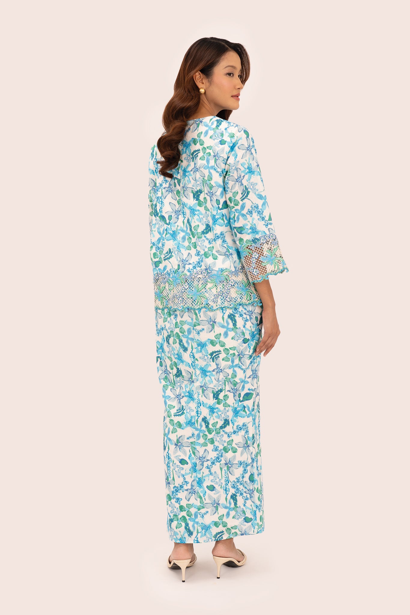 LUSH Kurung Kedah in Divine