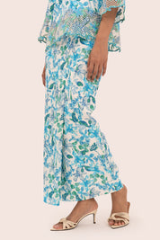 LUSH Kurung Kedah in Divine