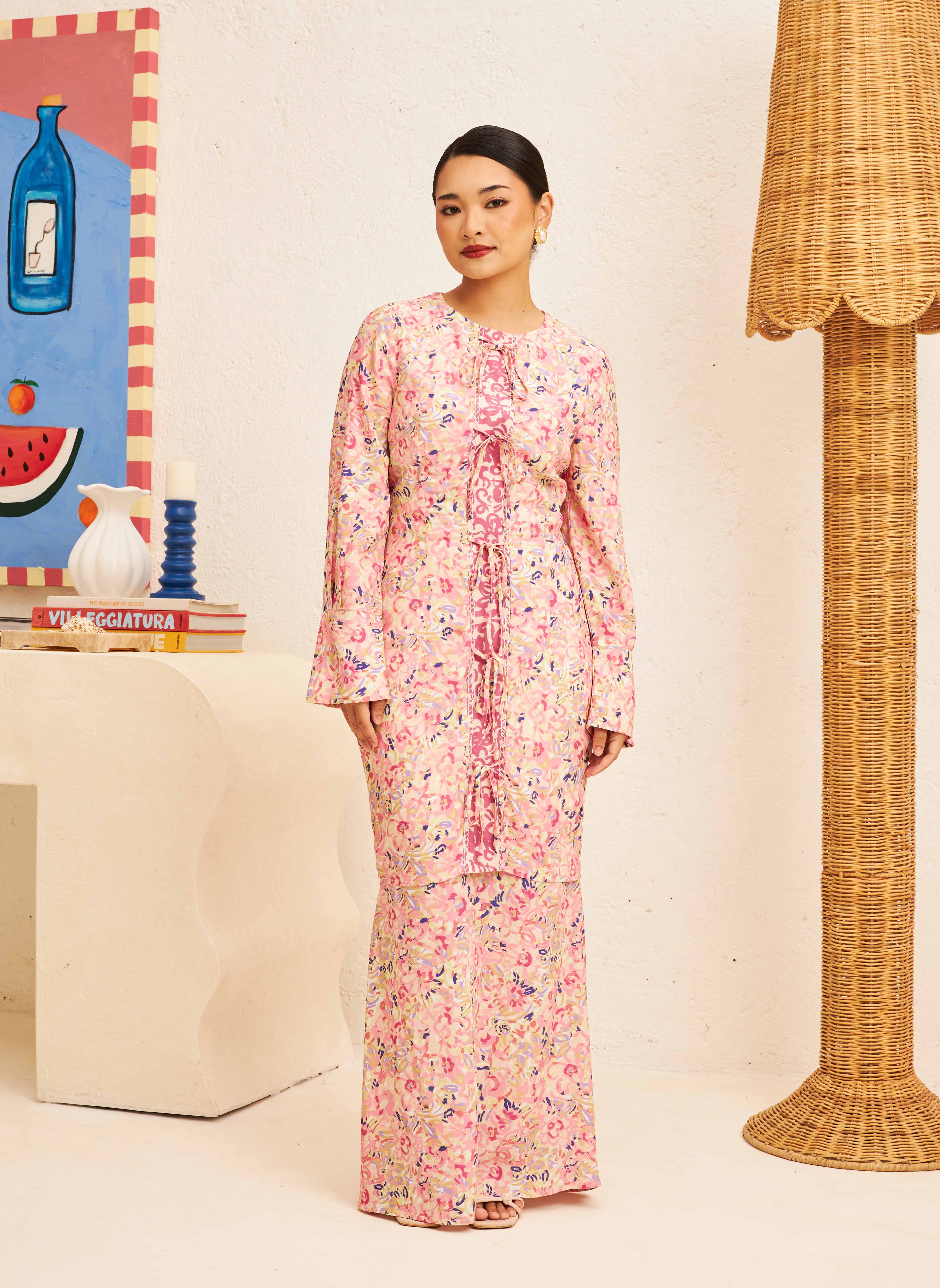EDEN Modern Kurung in Petal