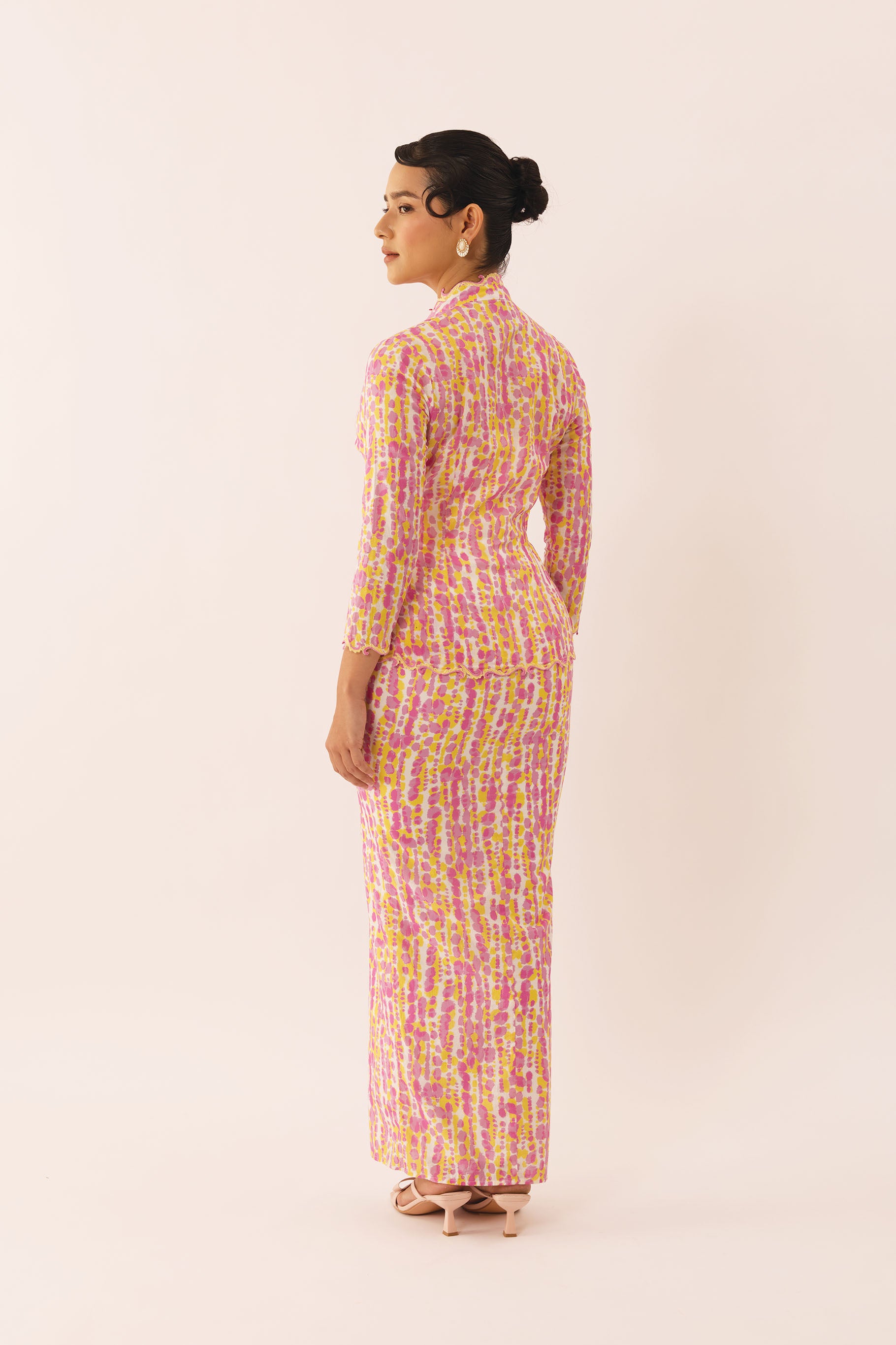 MOSAIC Embroidered Kebaya Set in Fawn