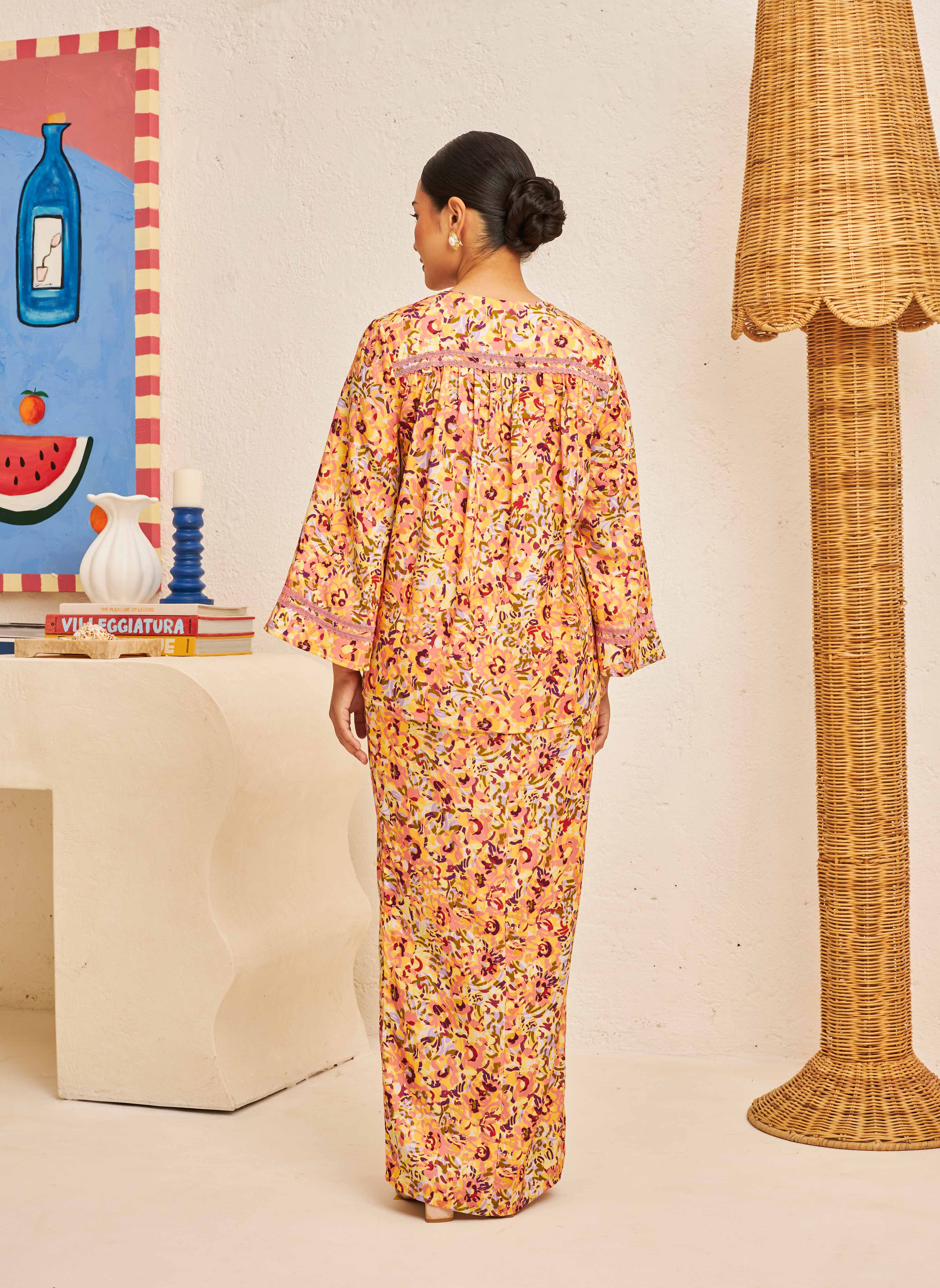 FLORES Kurung Kedah Set in Clementine
