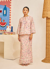 FLORES Embroidered Kurung Kedah in Petal