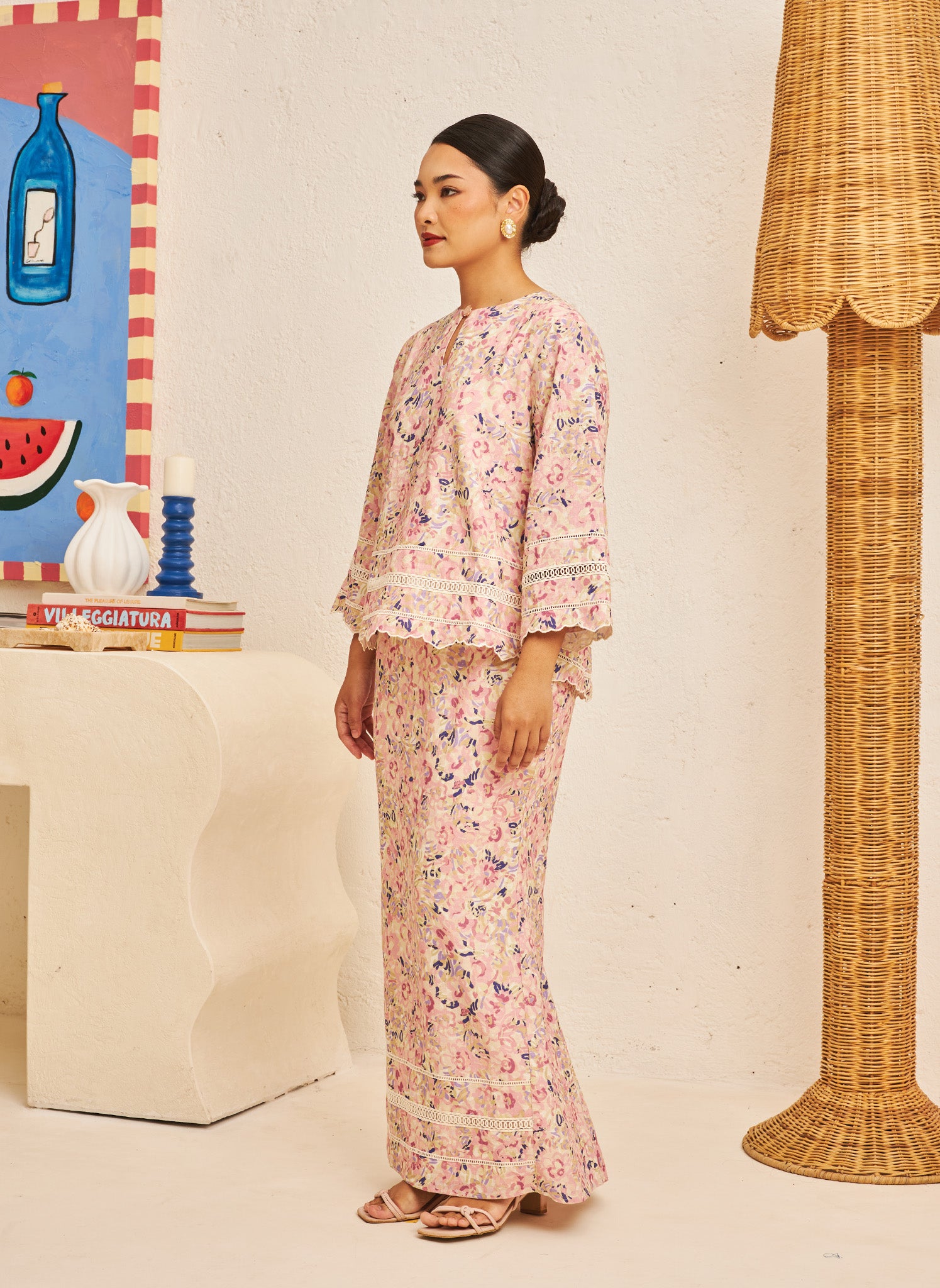 FLORES Embroidered Kurung Kedah in Petal