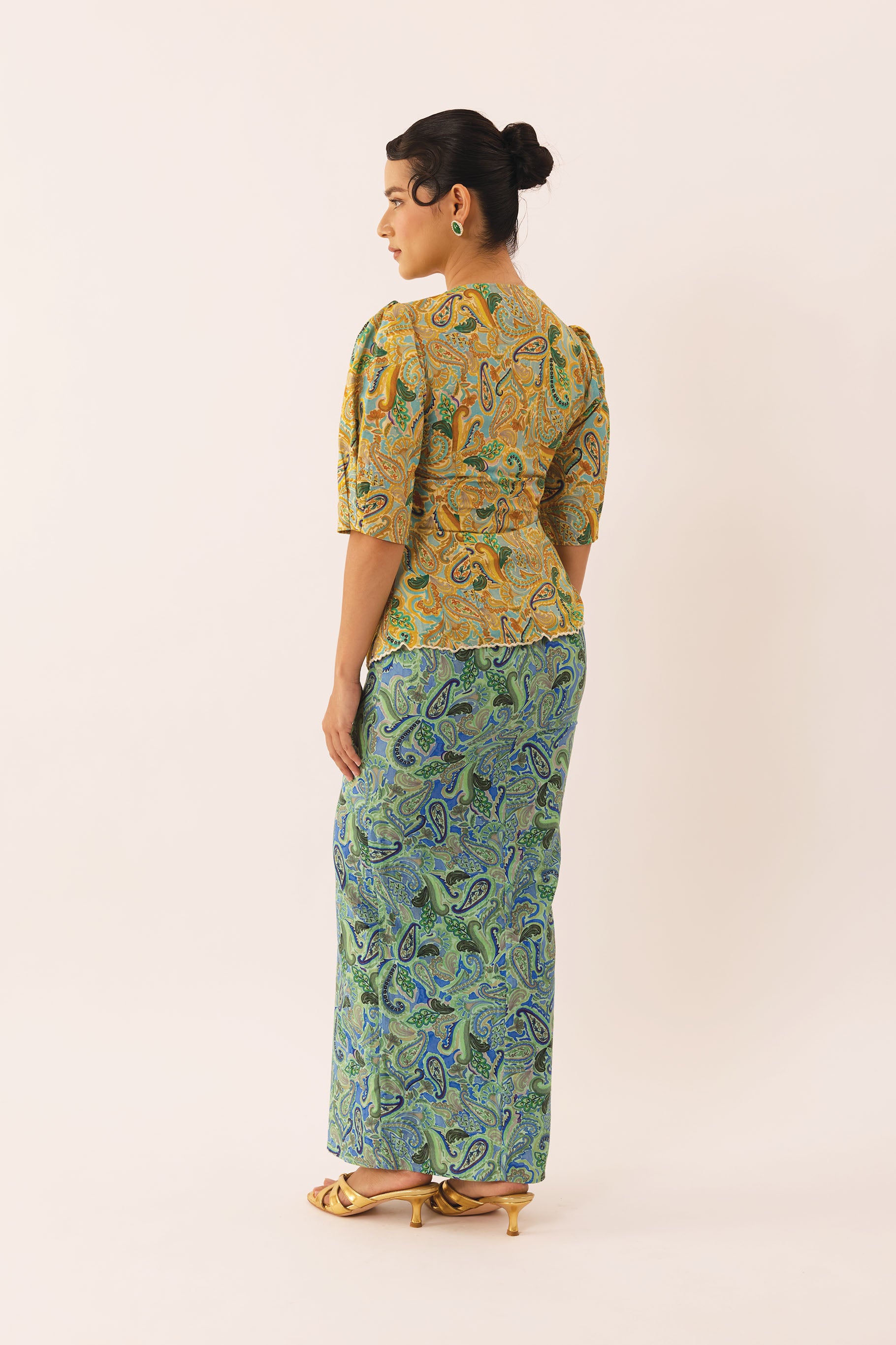 TROVE Linen Kebaya Set in Fusion