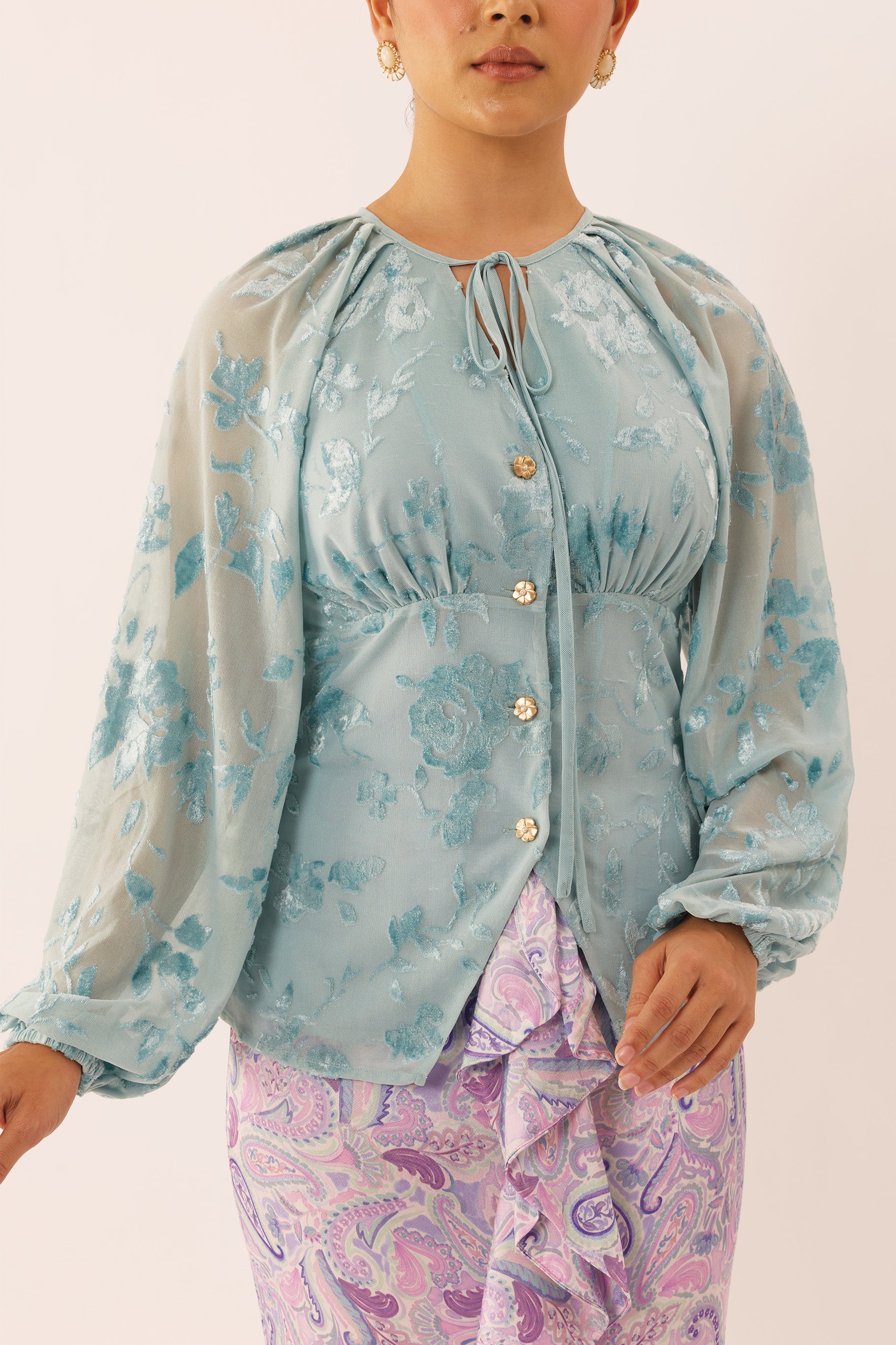 TROVE Silky Velvet Set in Glory