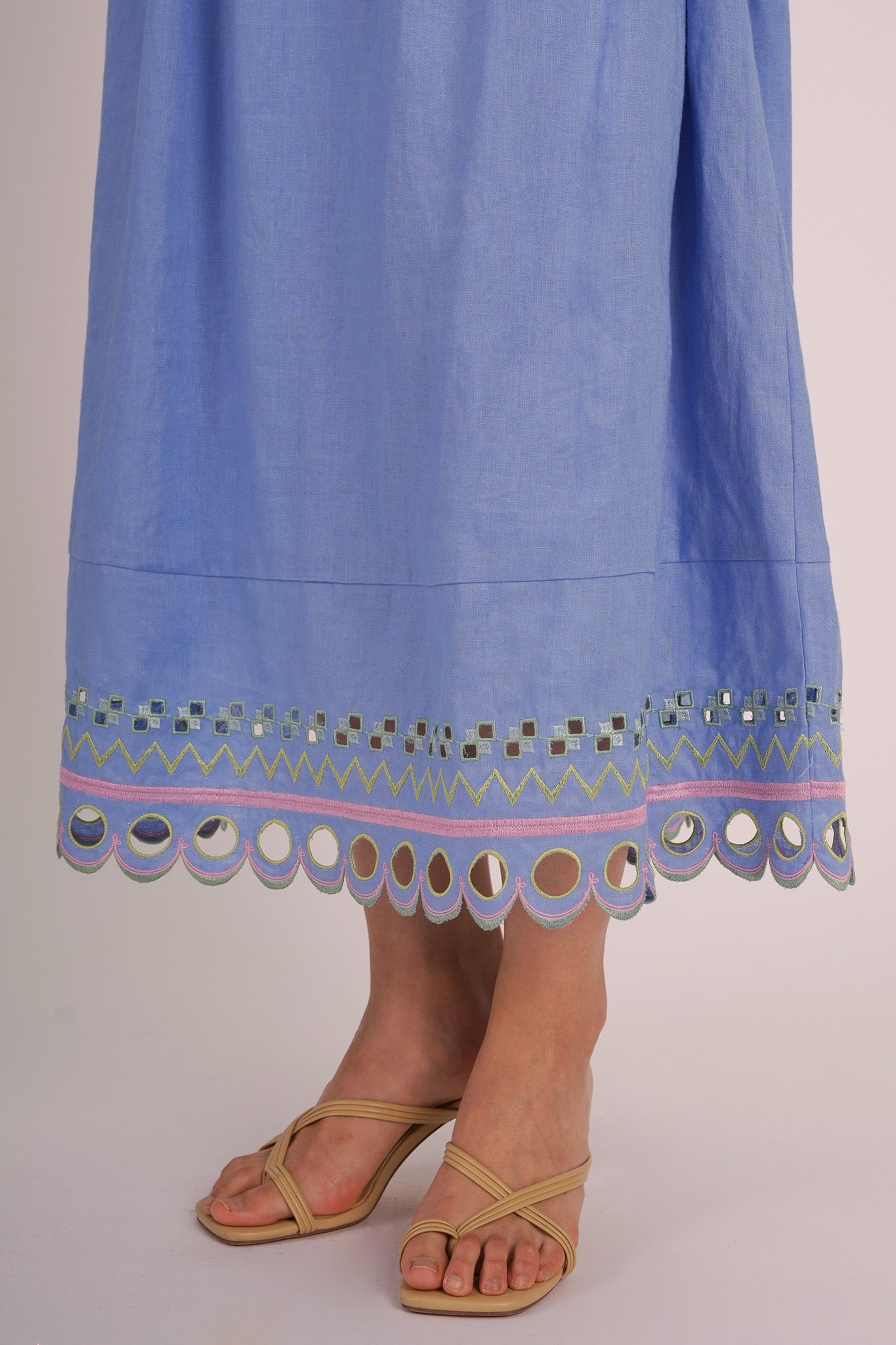 WANDER Swing Skirt in Hanoi