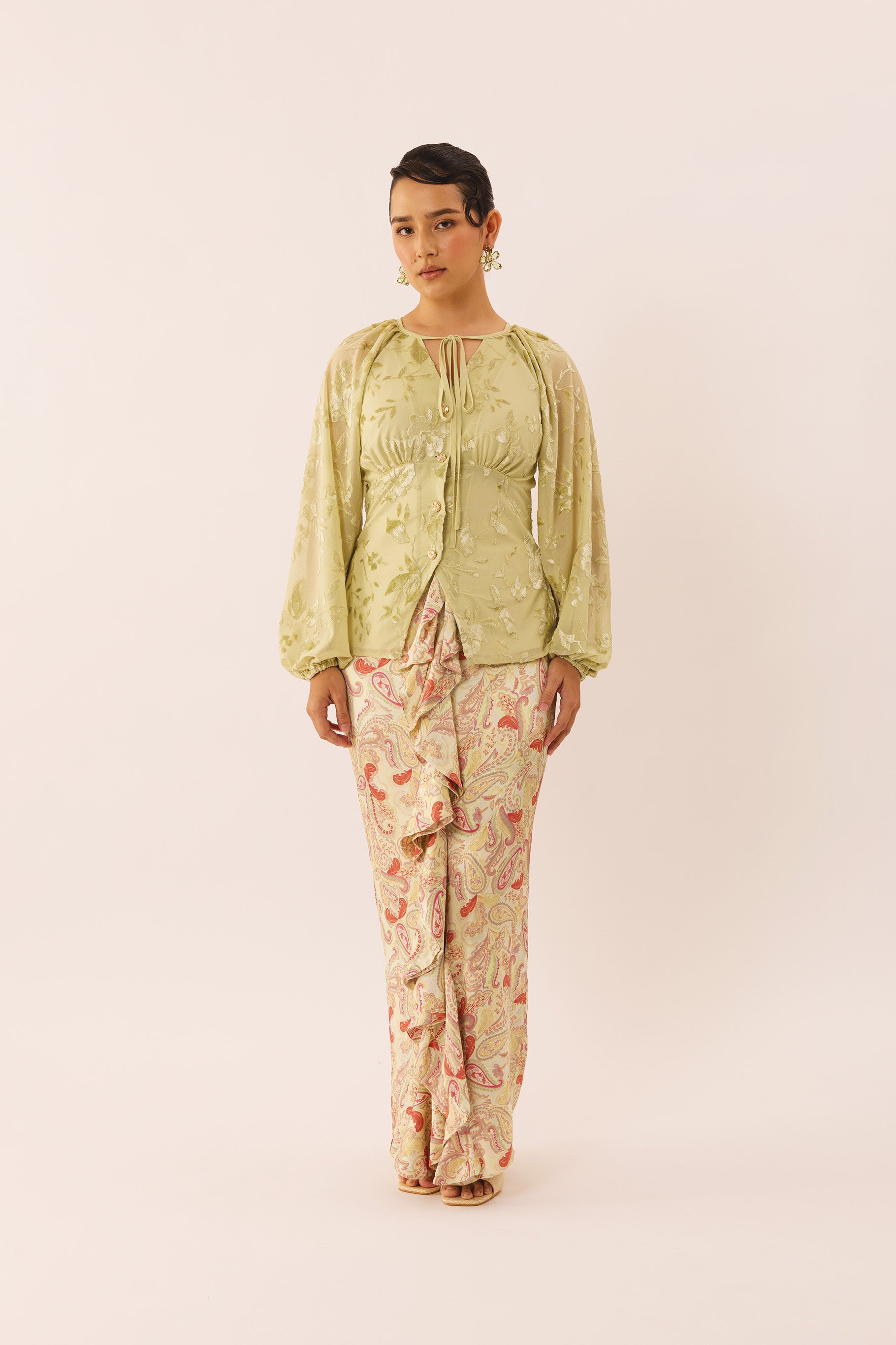 TROVE Silky Velvet Set in Haven