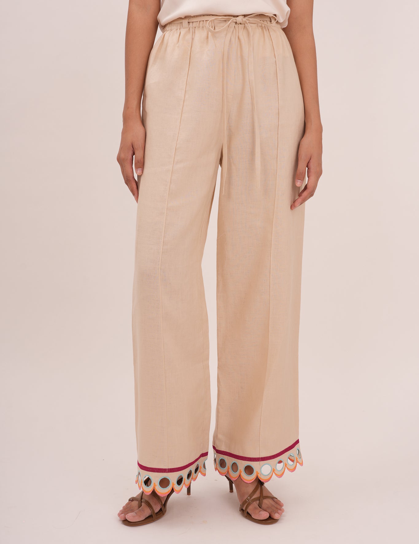 JEJU-PANTS01.jpg