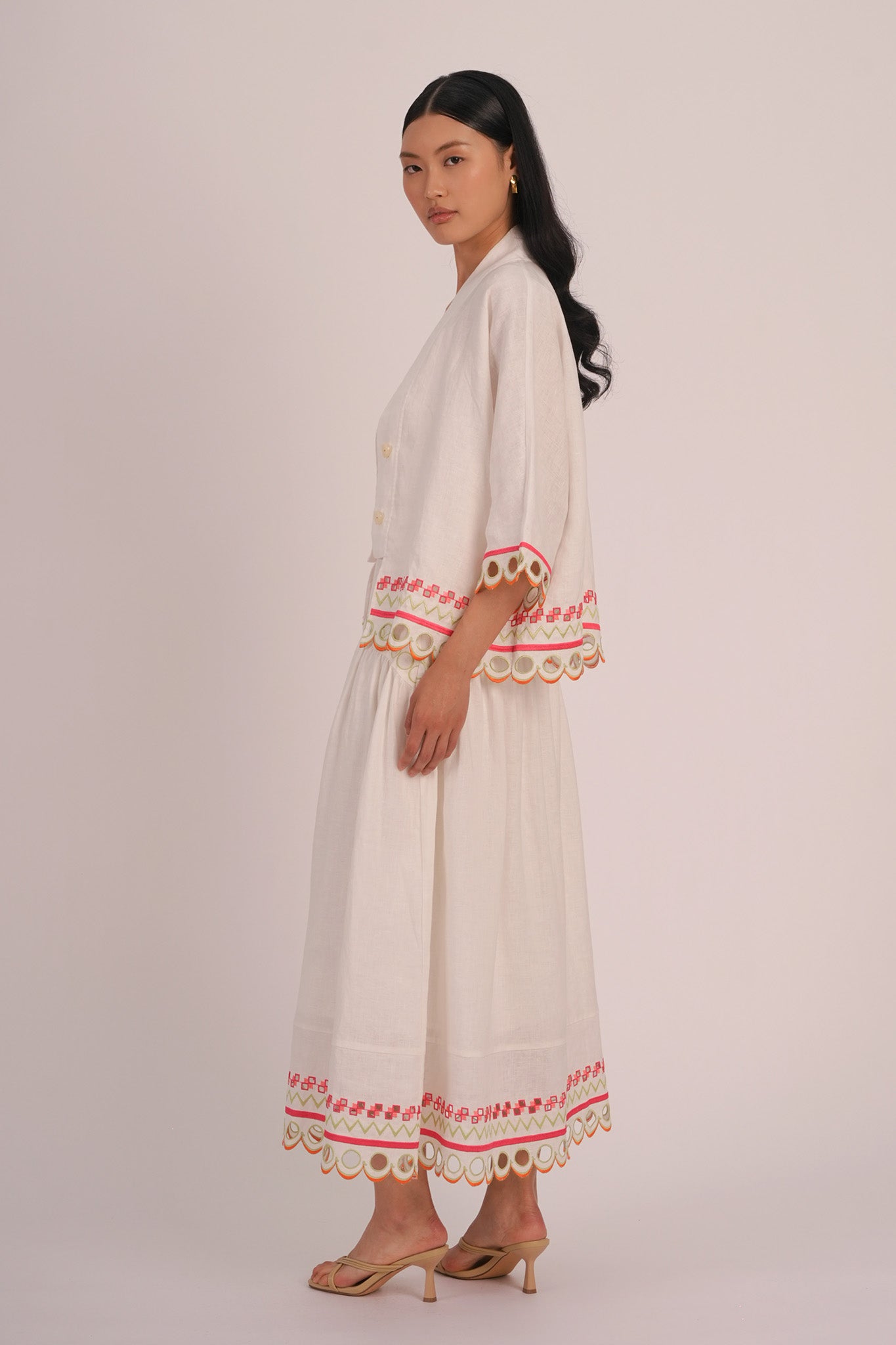 WANDER Swing Skirt in Kapas