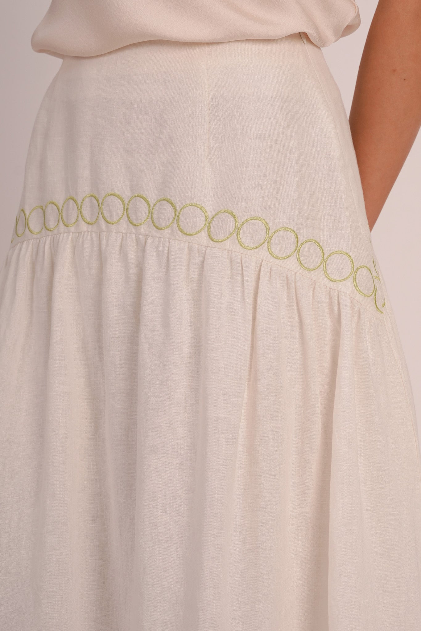 WANDER Swing Skirt in Kapas