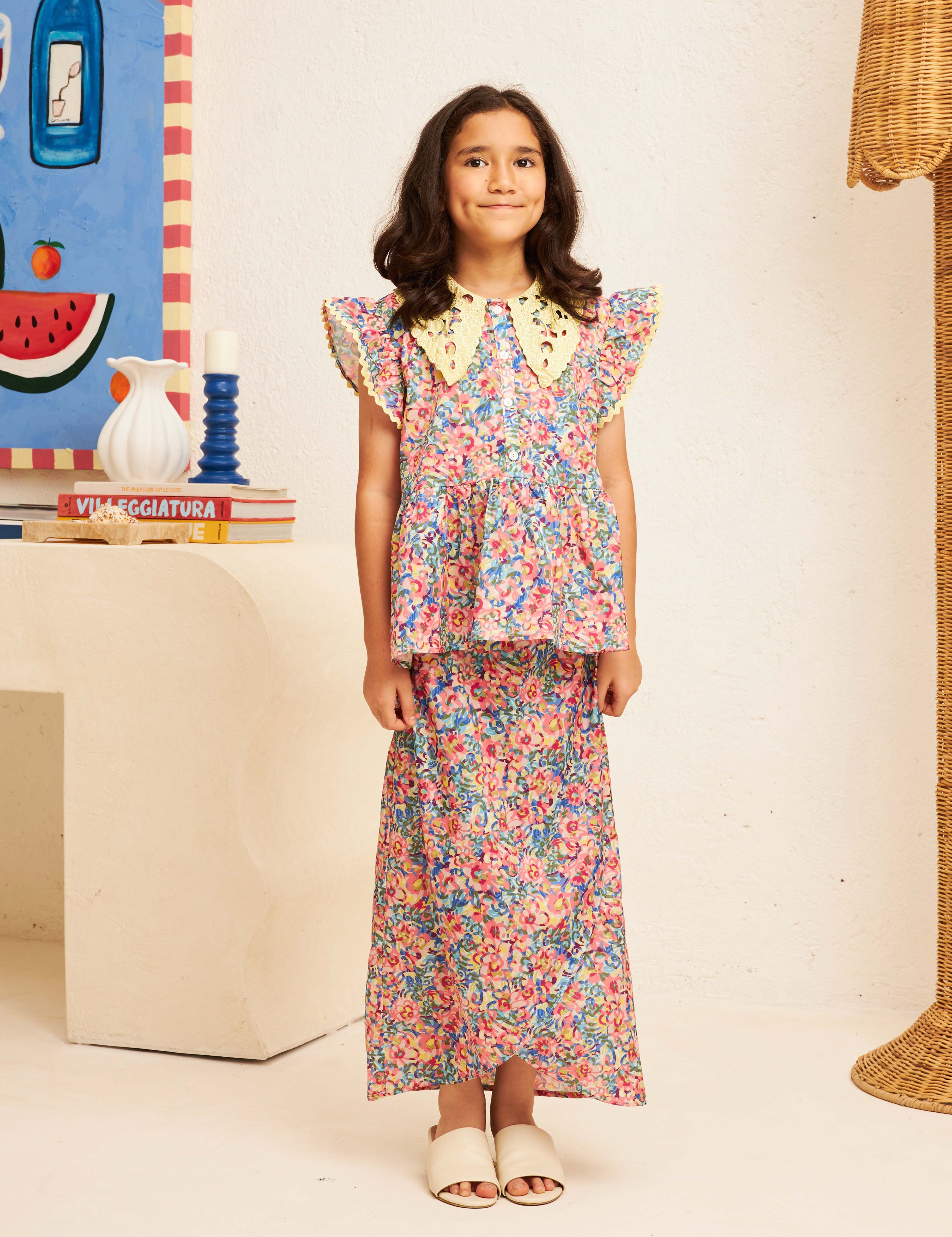 KIDSFLORESCOLLARK_IRIS01.jpg