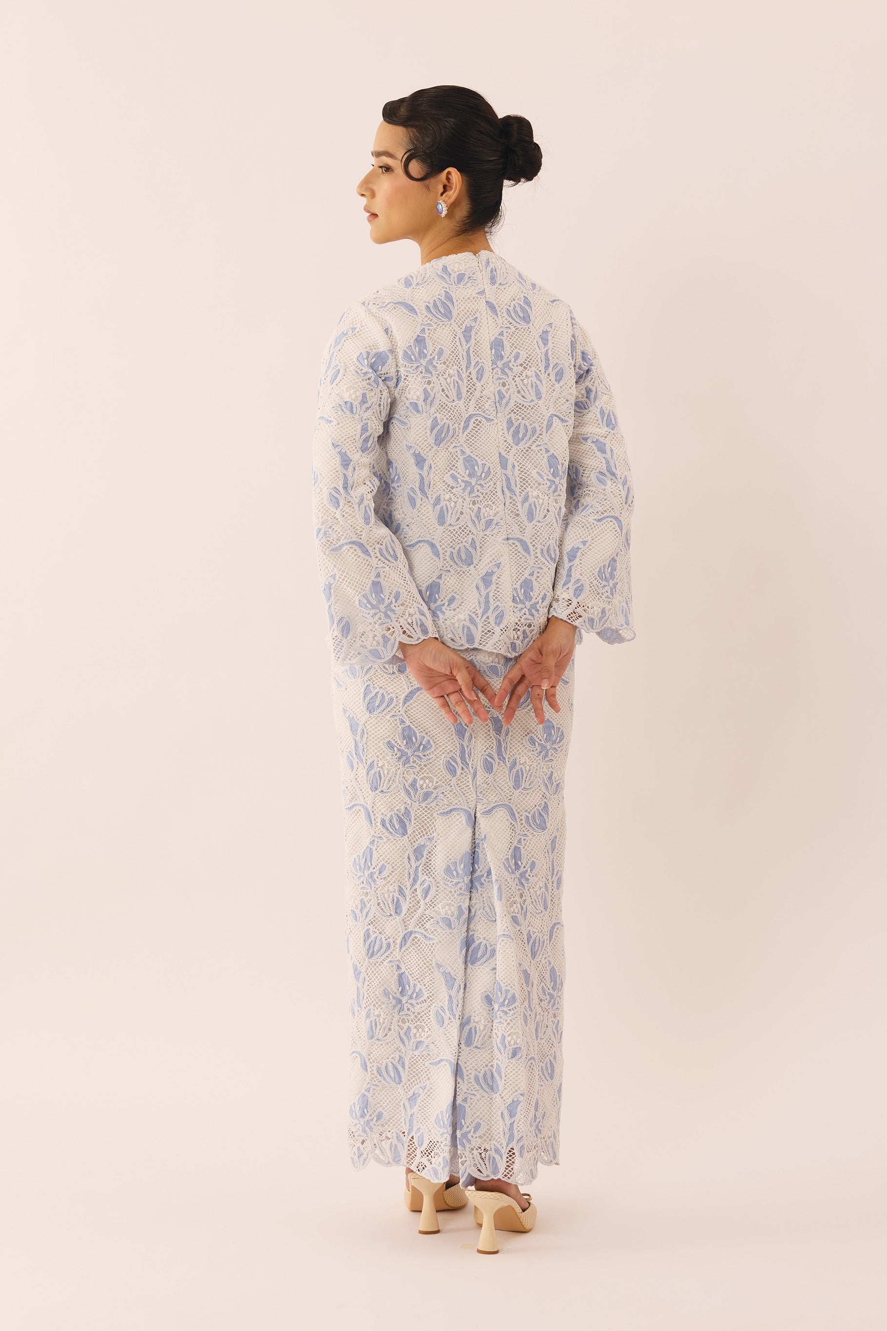 SERENE Lace Kurung Kedah in True