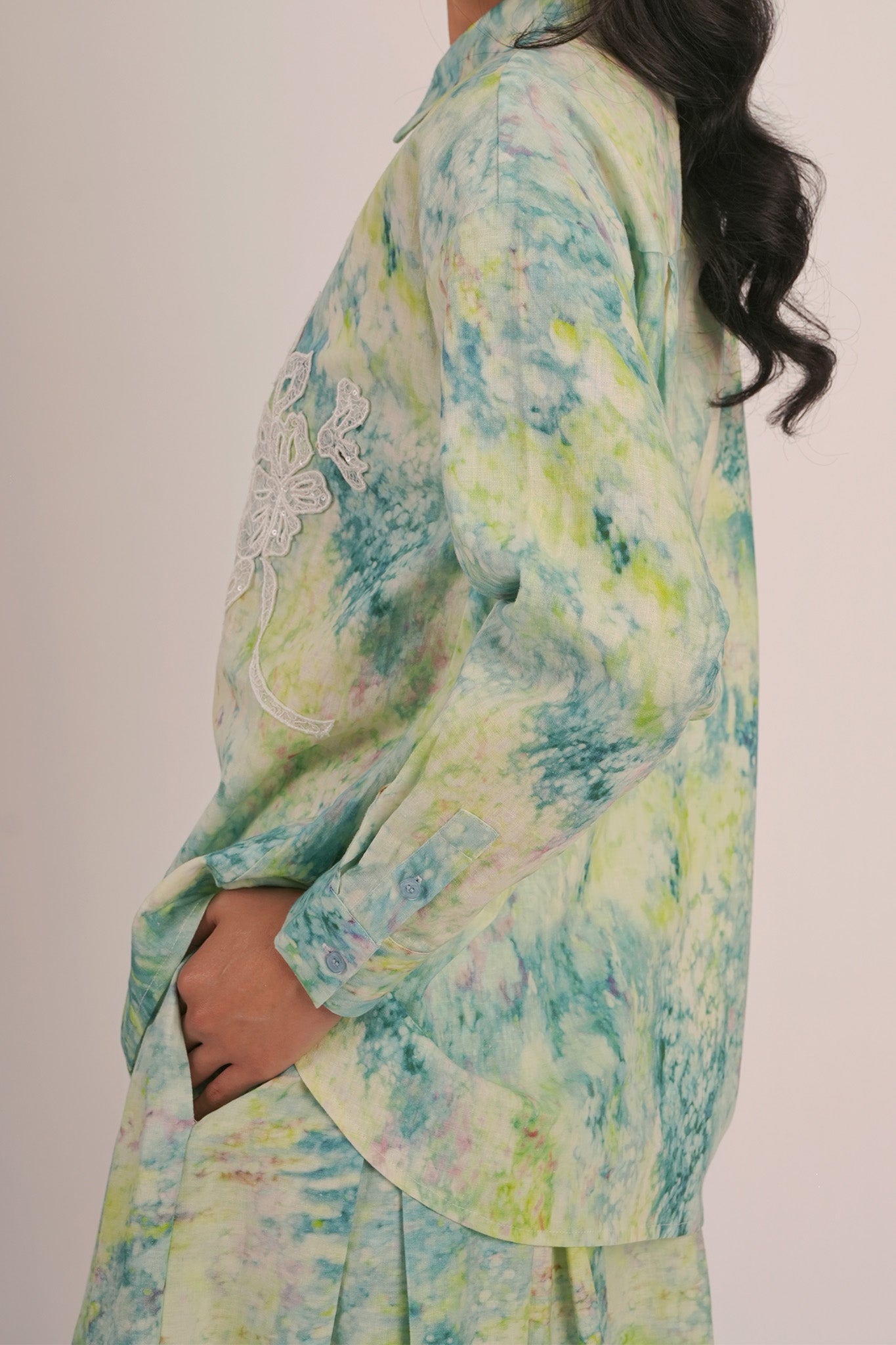 SEASON Linen Shirt in Lake