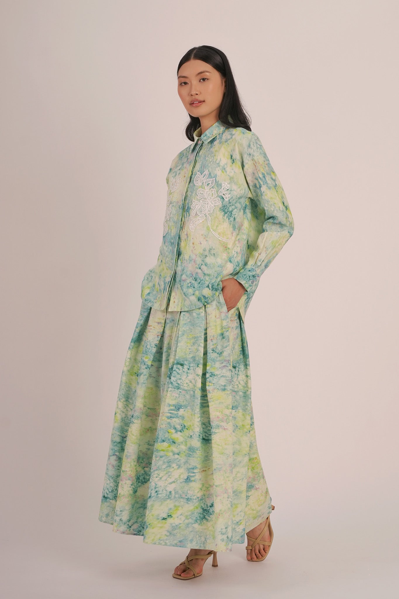 SEASON Linen Shirt in Lake