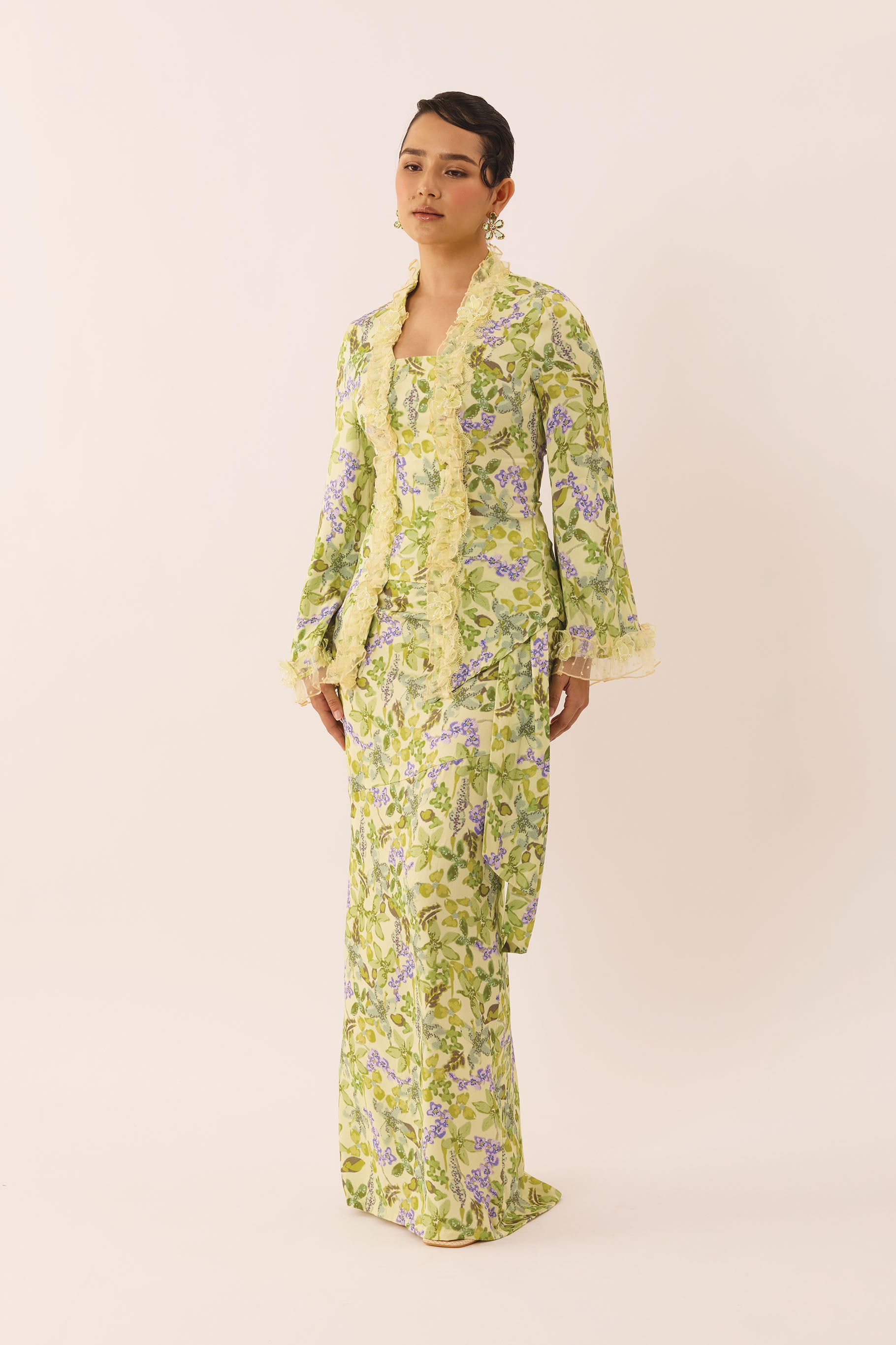 LUSH Ruffle Kebaya Top in Lawn