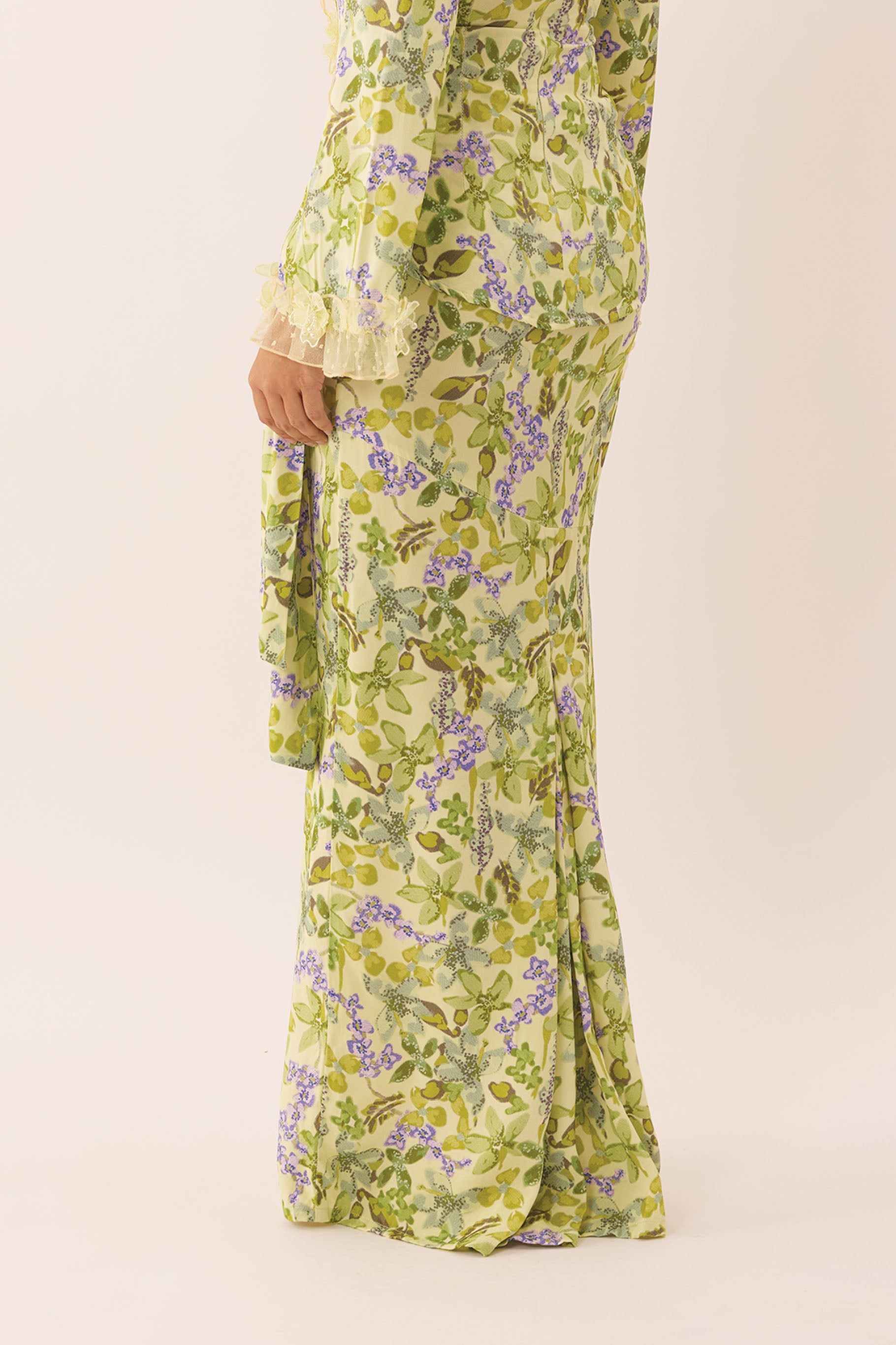 LUSH Pareo Skirt in Lawn