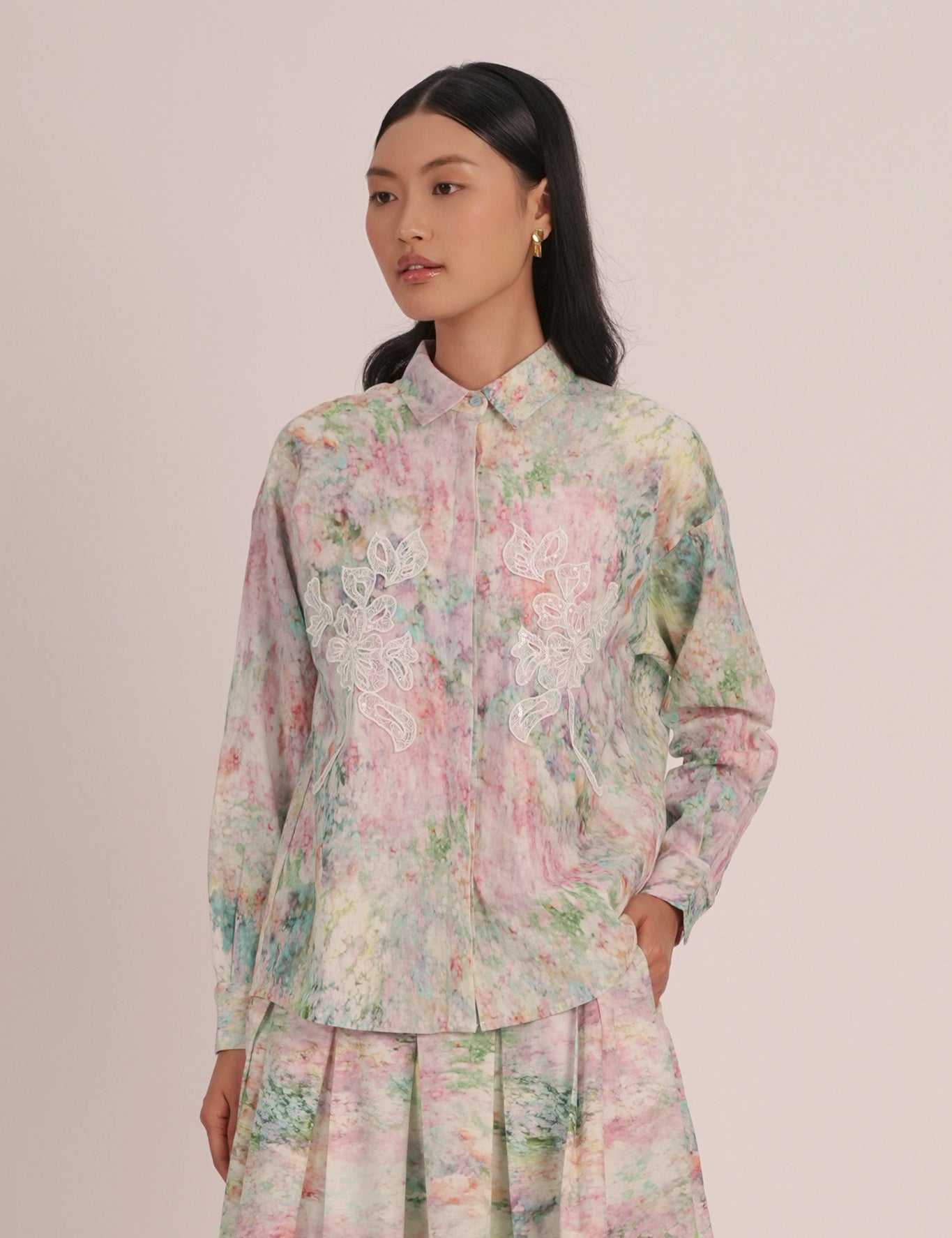NEW-SHIRTGARDEN03.jpg