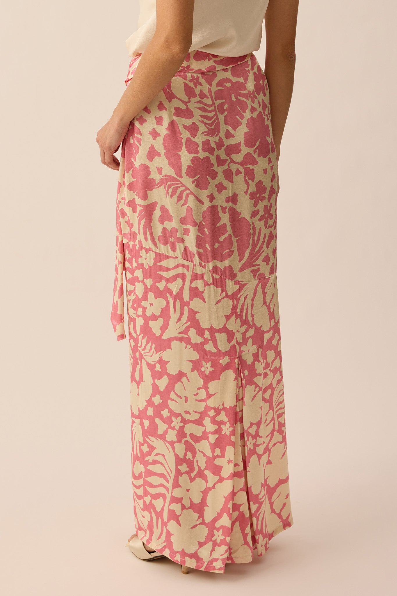 SPIRIT Pareo Skirt in Peony