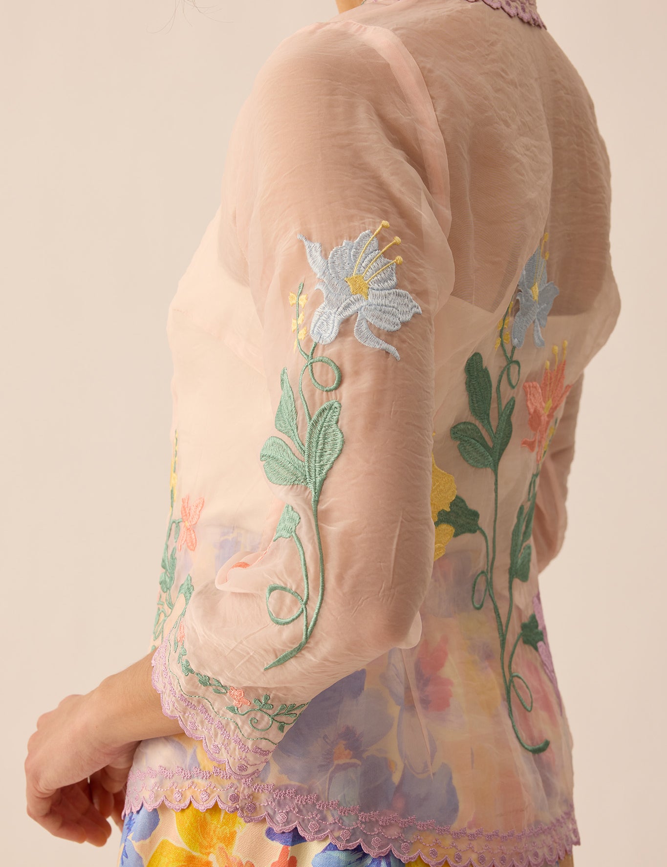 PEACH_KEBAYA03.jpg