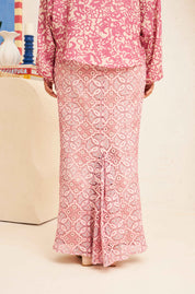 RAIE Lace Skirt in Dahlia