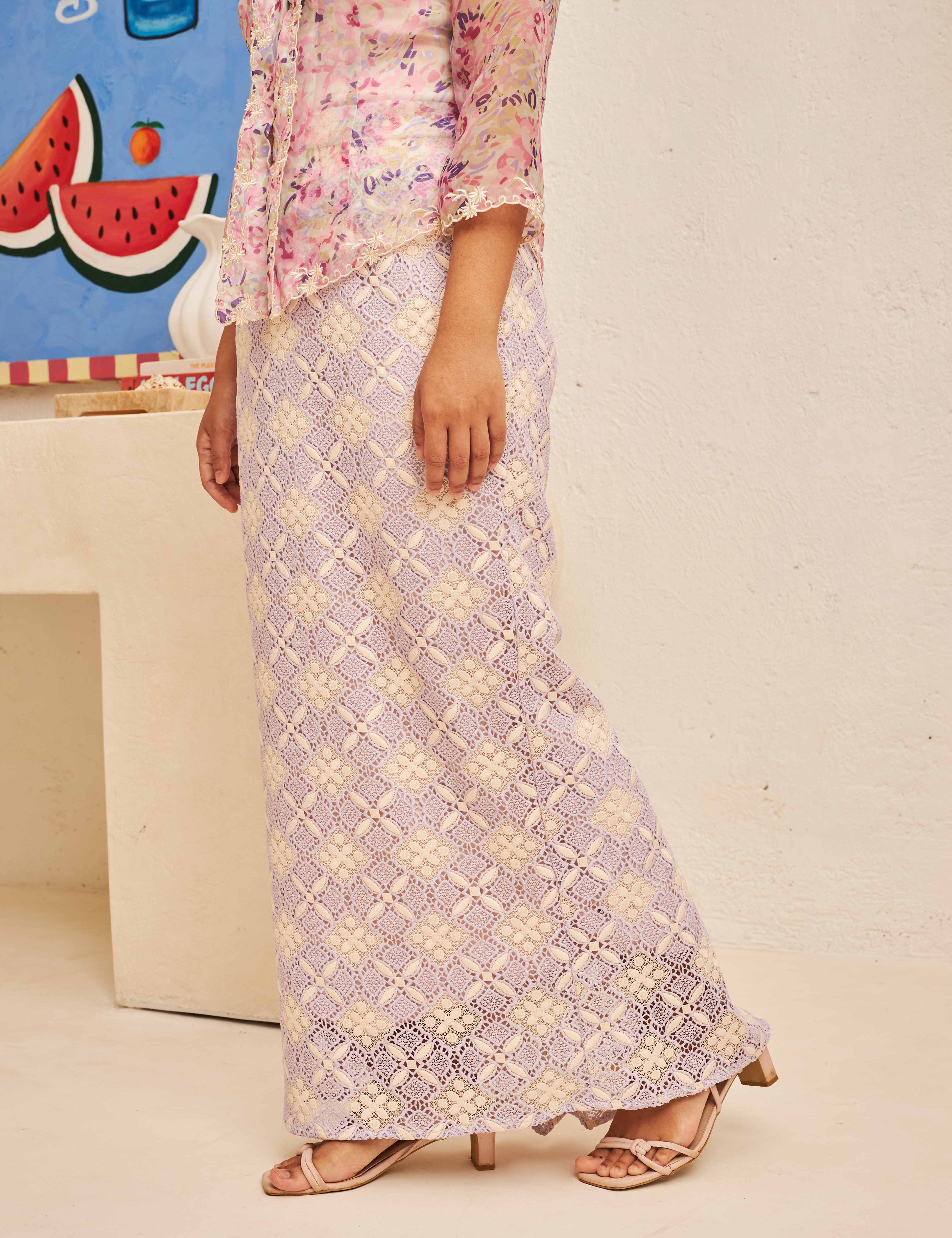 ROSALACESKIRT_LILAC01.jpg
