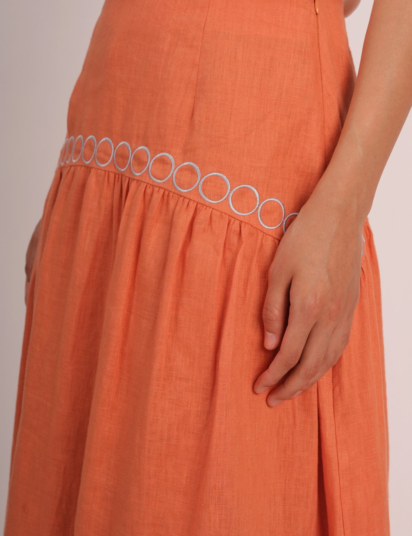 SAHARA-SKIRT01.jpg