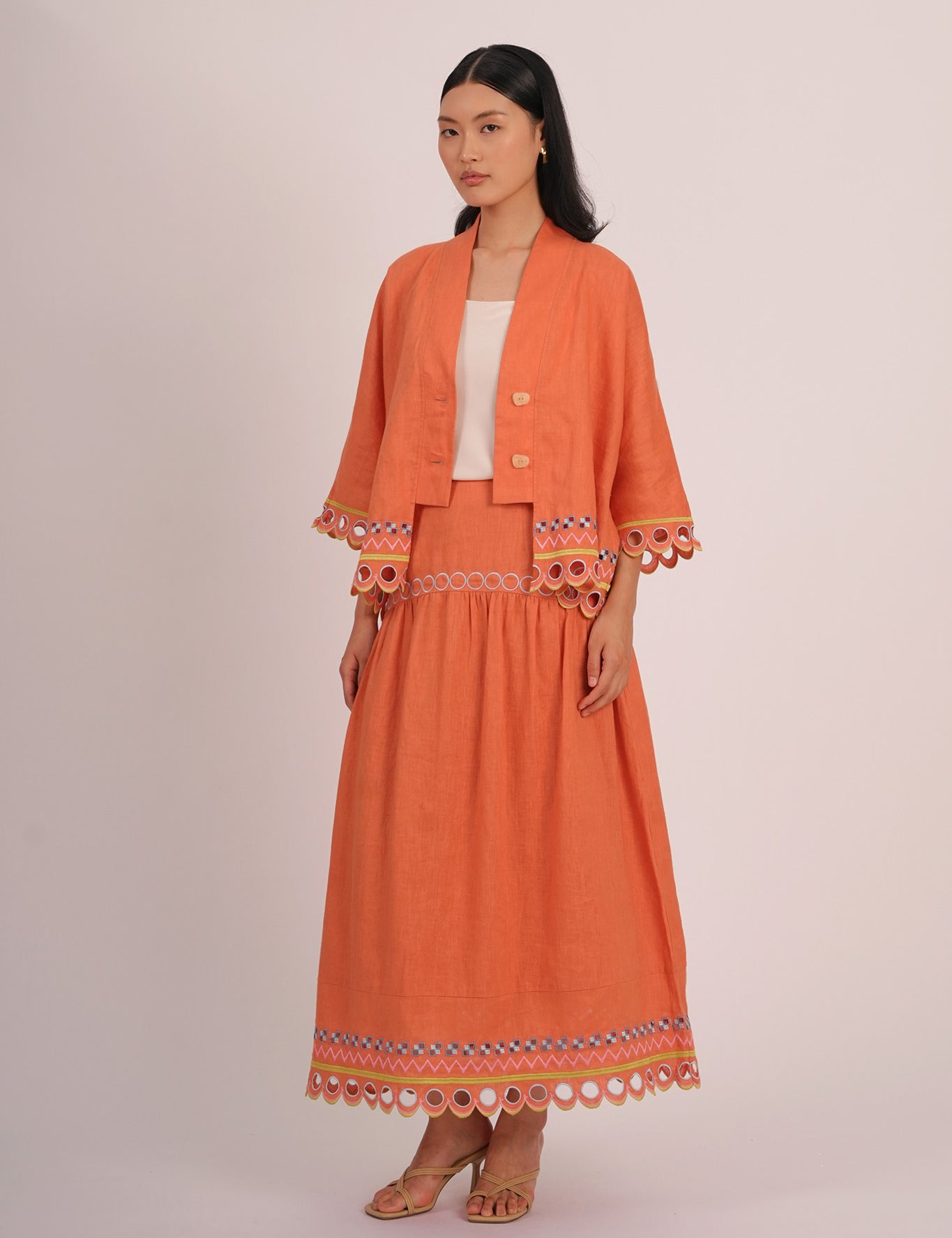 SAHARA-SKIRT02.jpg