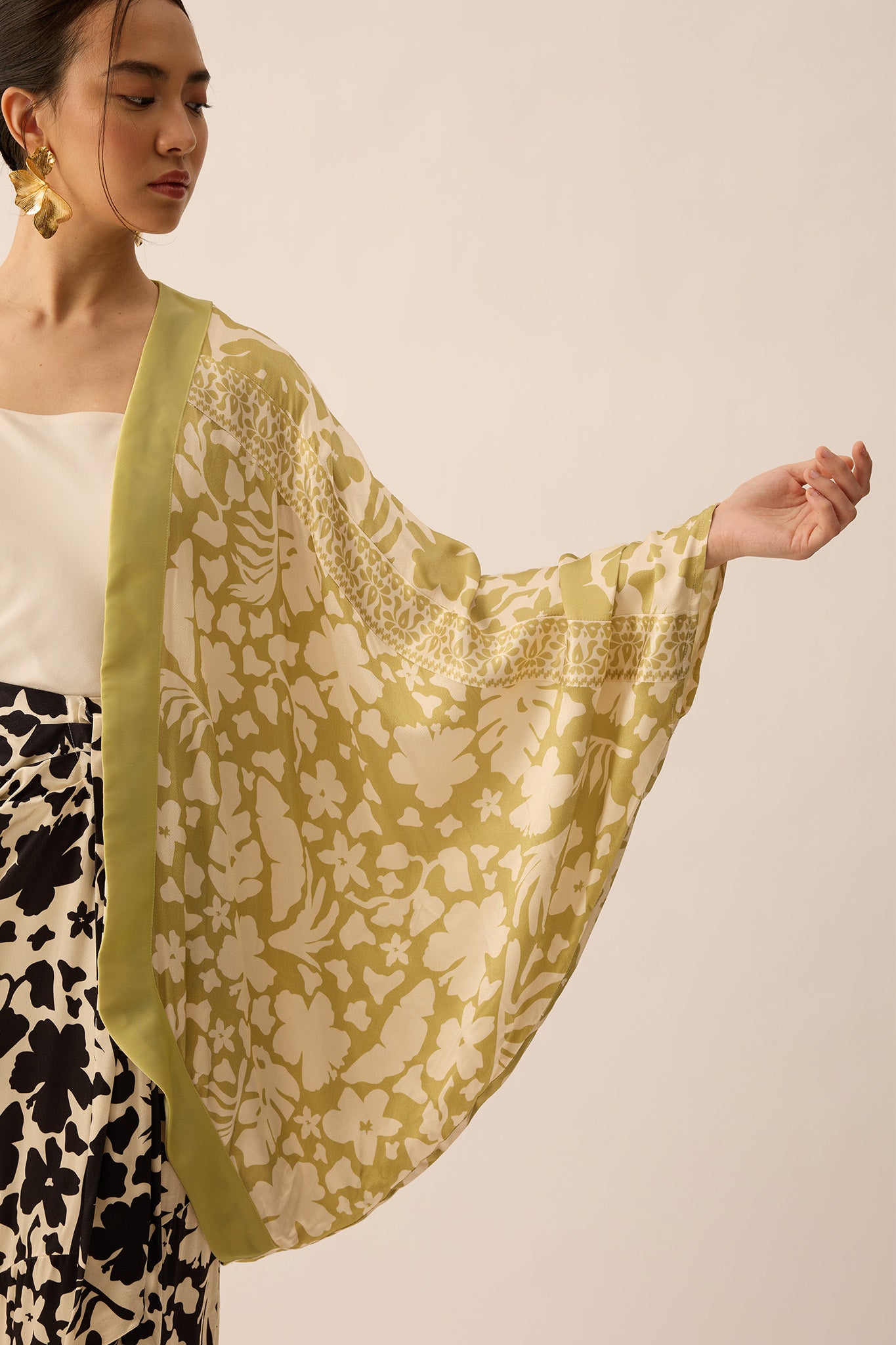 SPIRIT Oversized Cover Up in Antique Gold