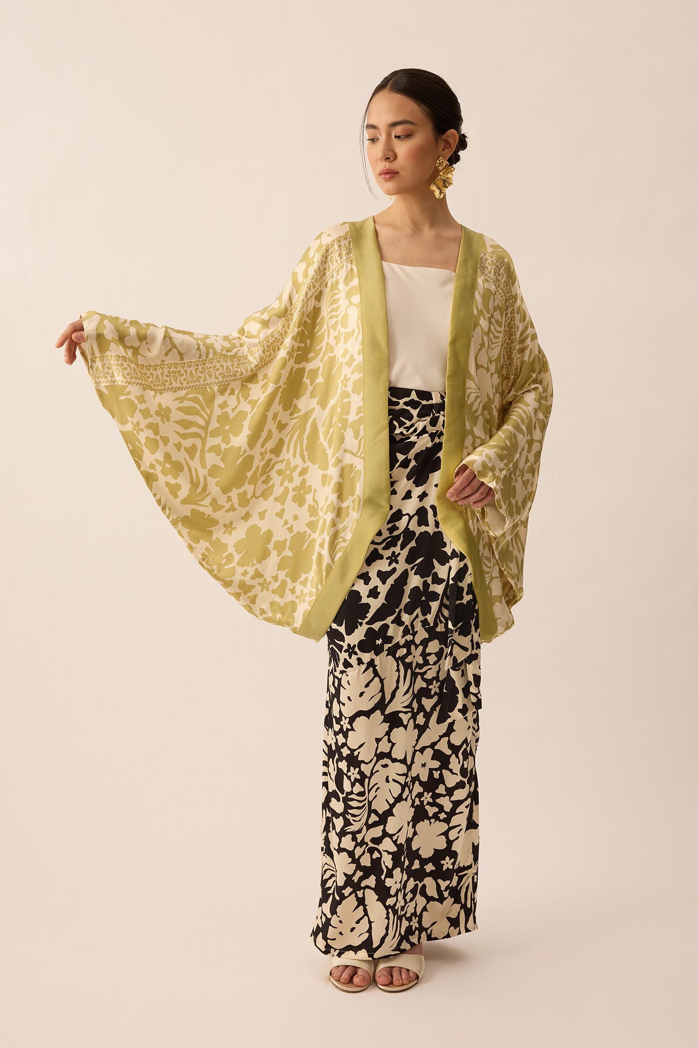 SPIRIT Oversized Cover Up in Antique Gold