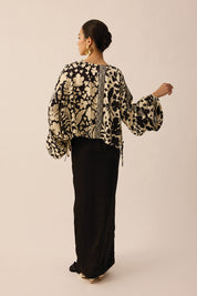 SPIRIT Cropped Top in Onyx