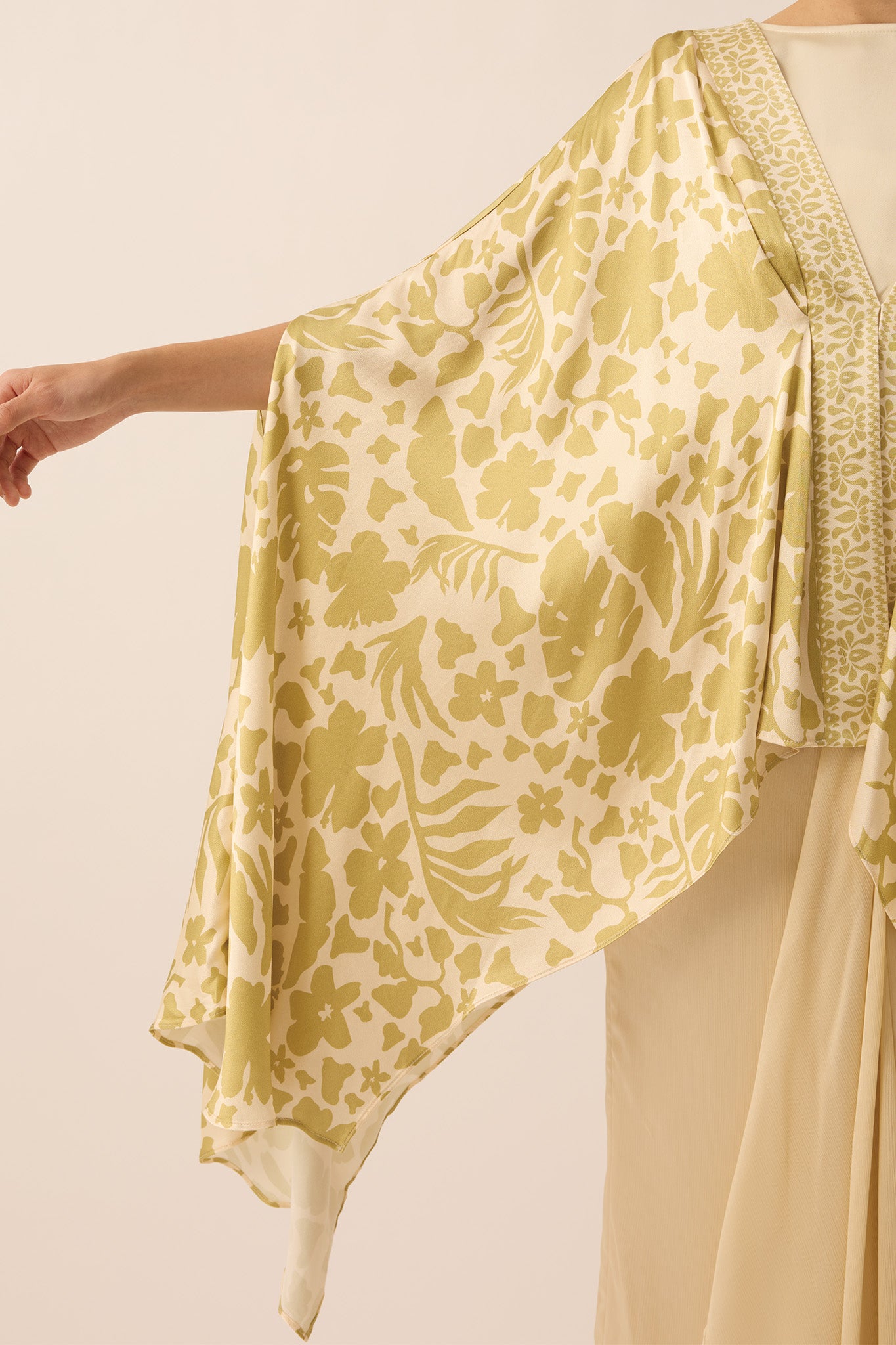 SPIRIT Kaftan Top in Antique Gold