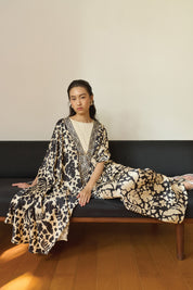 SPIRIT Kaftan Top in Onyx