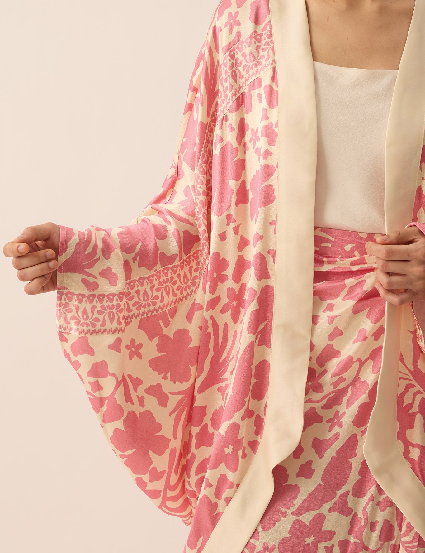 SPIRIT-OVERSIZED-PEONY02.jpg
