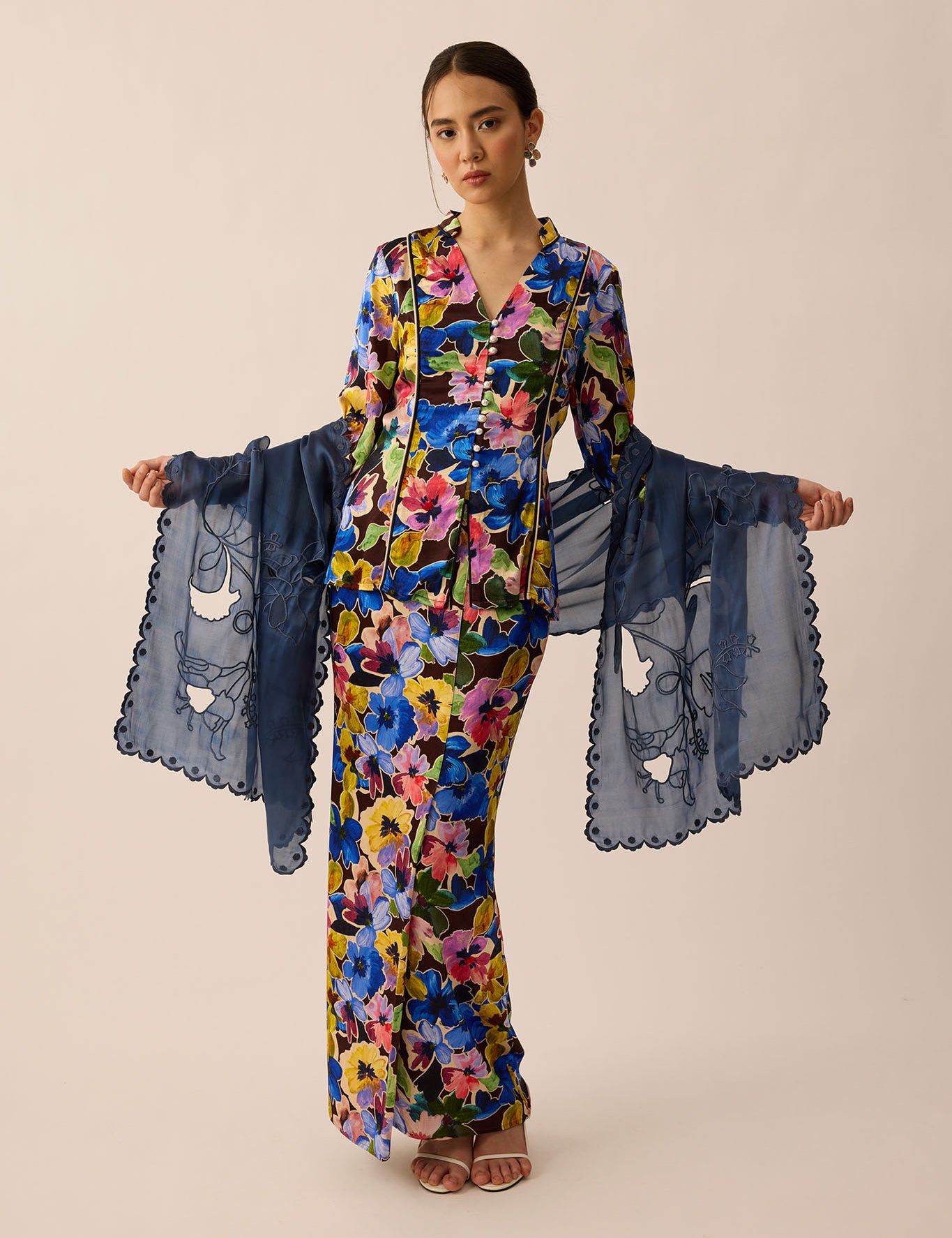 SPRING-ORGANZA-TWILIGHT03_de603af5-746b-4a52-9fe0-f84324c172d2.jpg