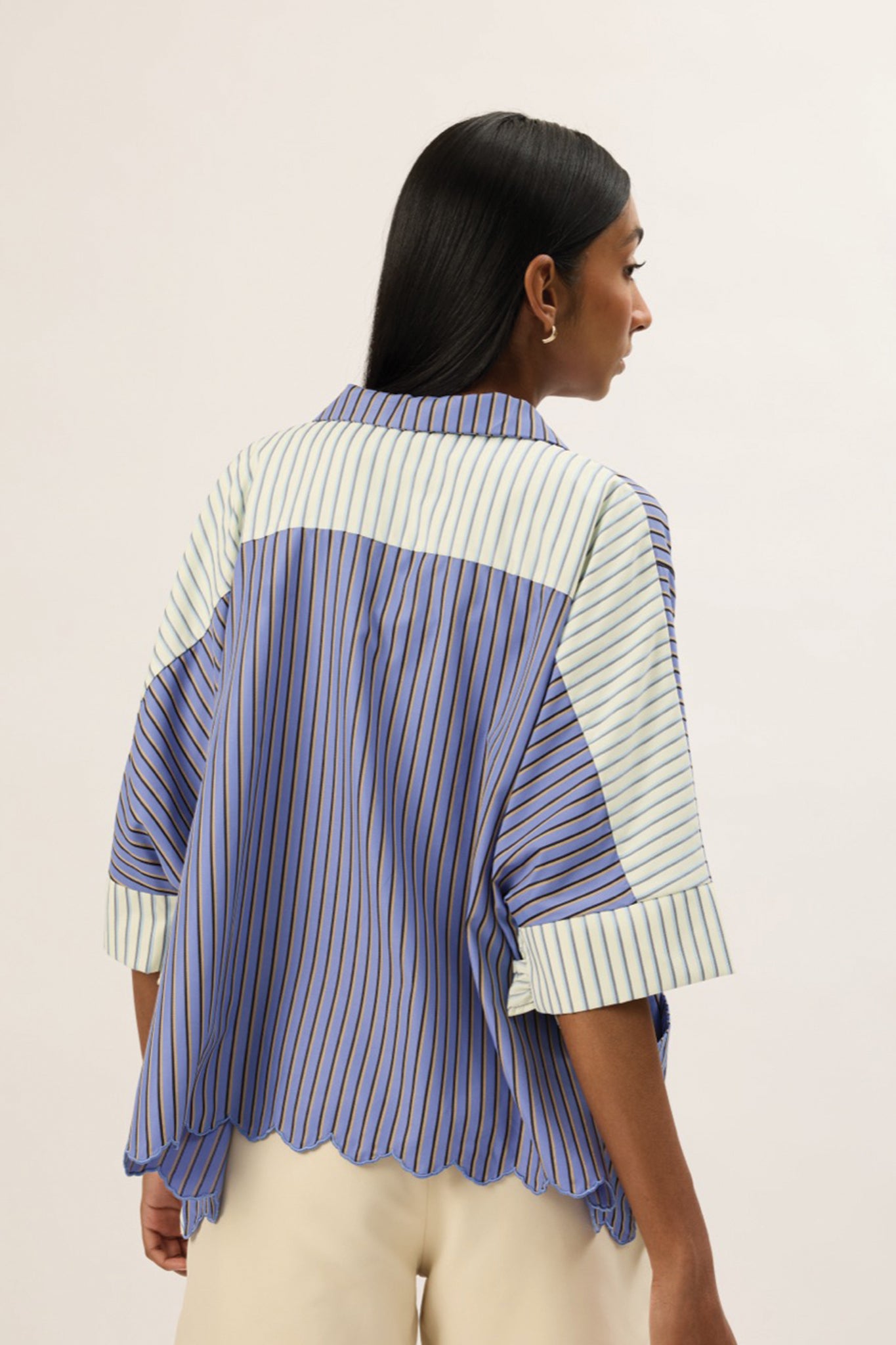 TRIOGATHER Striped Boxy Shirt in Steely