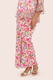 LUSH Kurung Kedah in Stellar
