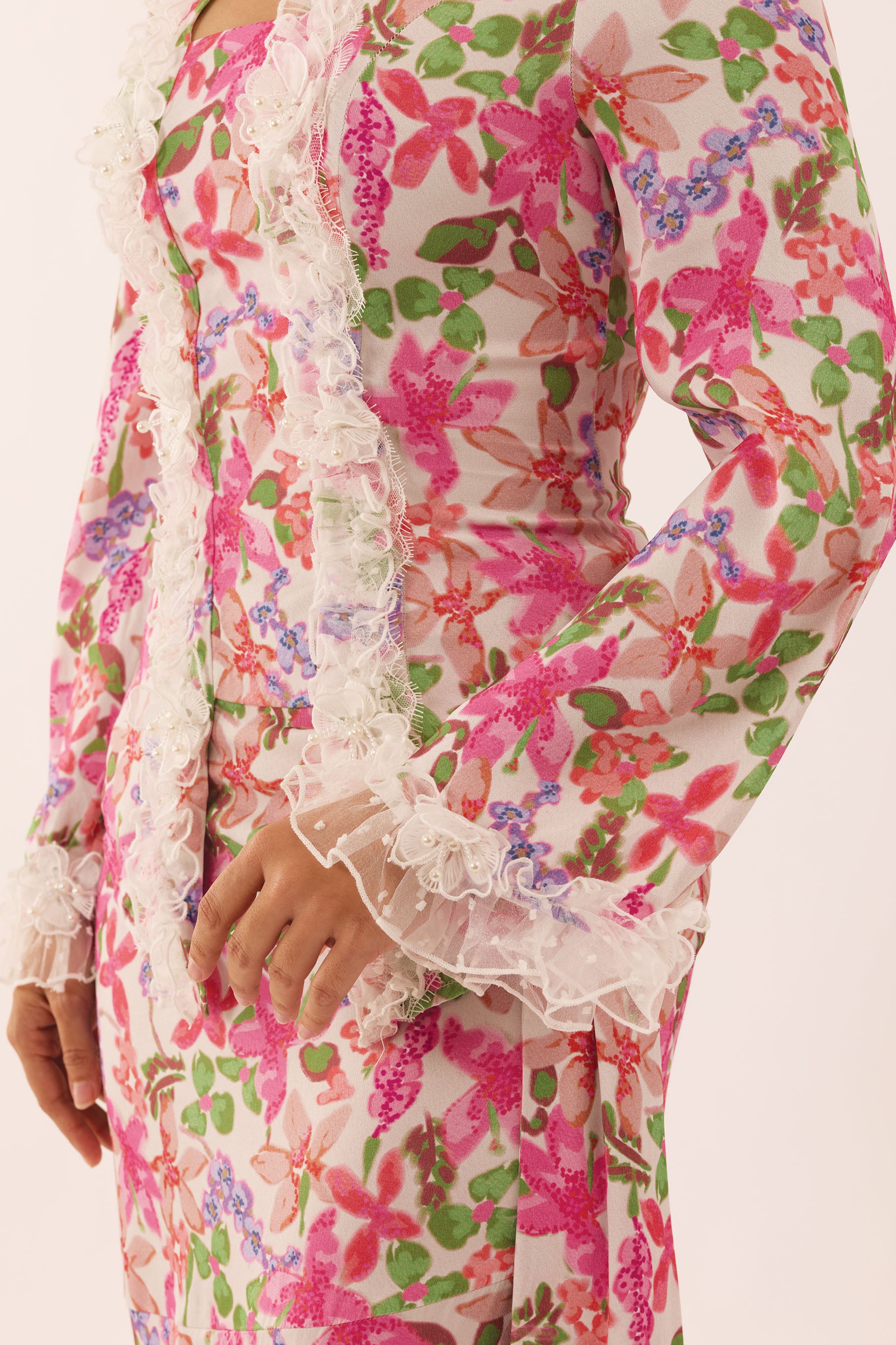 LUSH Ruffle Kebaya Top in Stellar