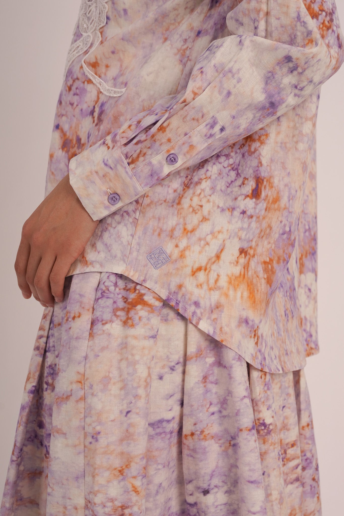 SEASON Linen Shirt in Thistle