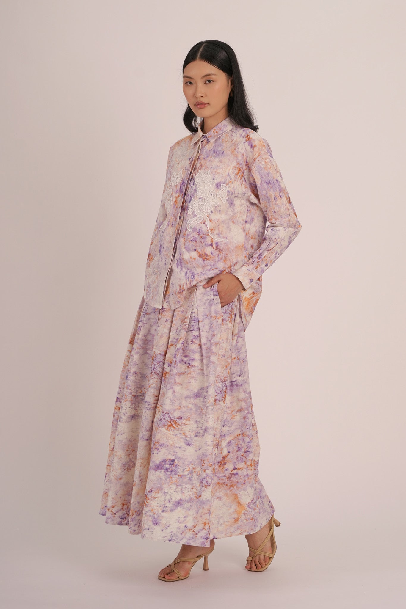 SEASON Linen Shirt in Thistle