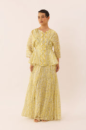 MOSAIC Sculpted Blouse in Vivid