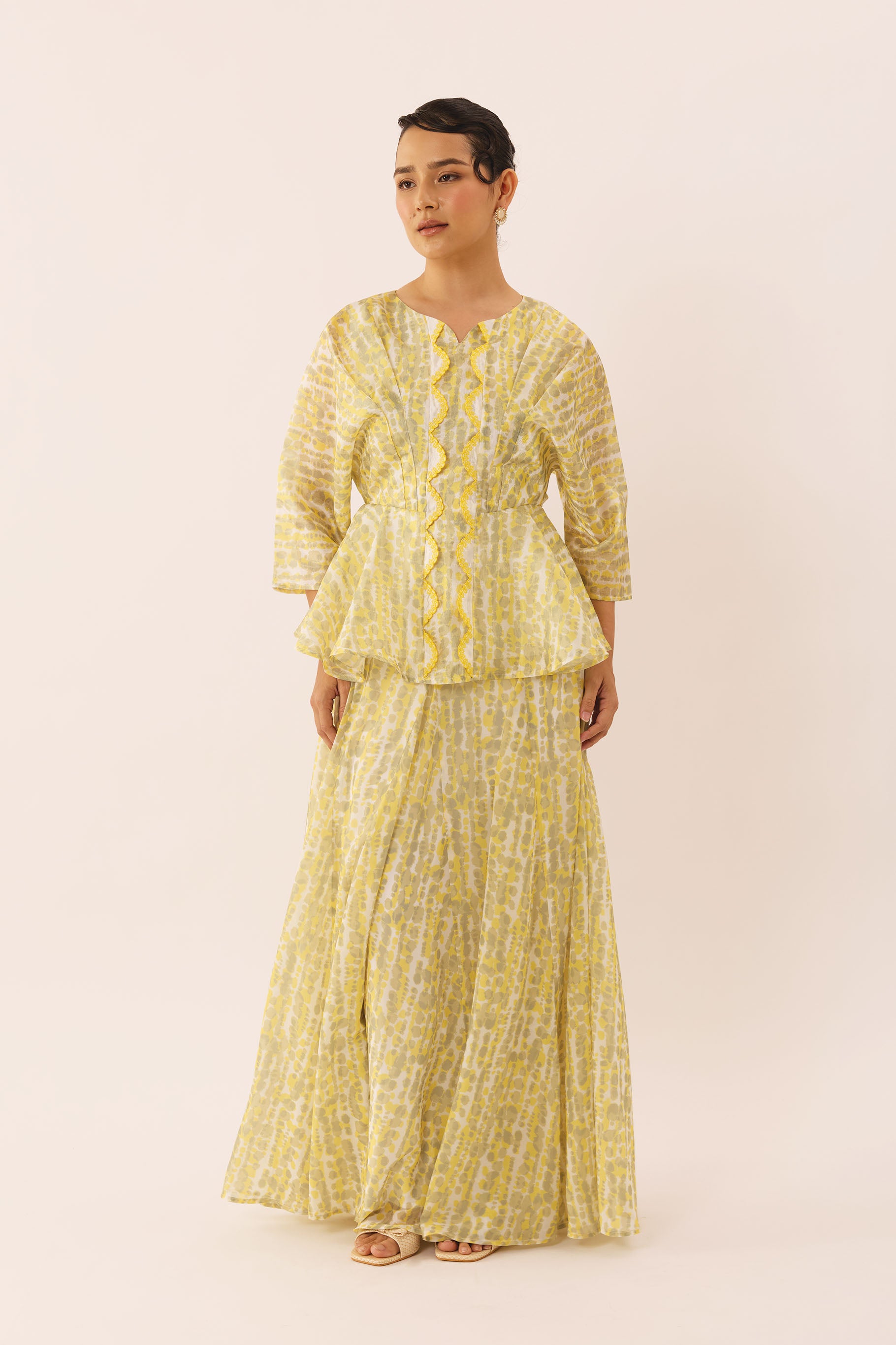 MOSAIC Sculpted Blouse in Vivid