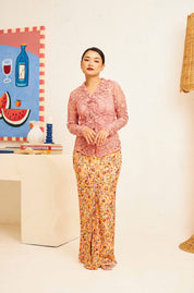 ERYS Kebaya Set (Camisole) in Clementine